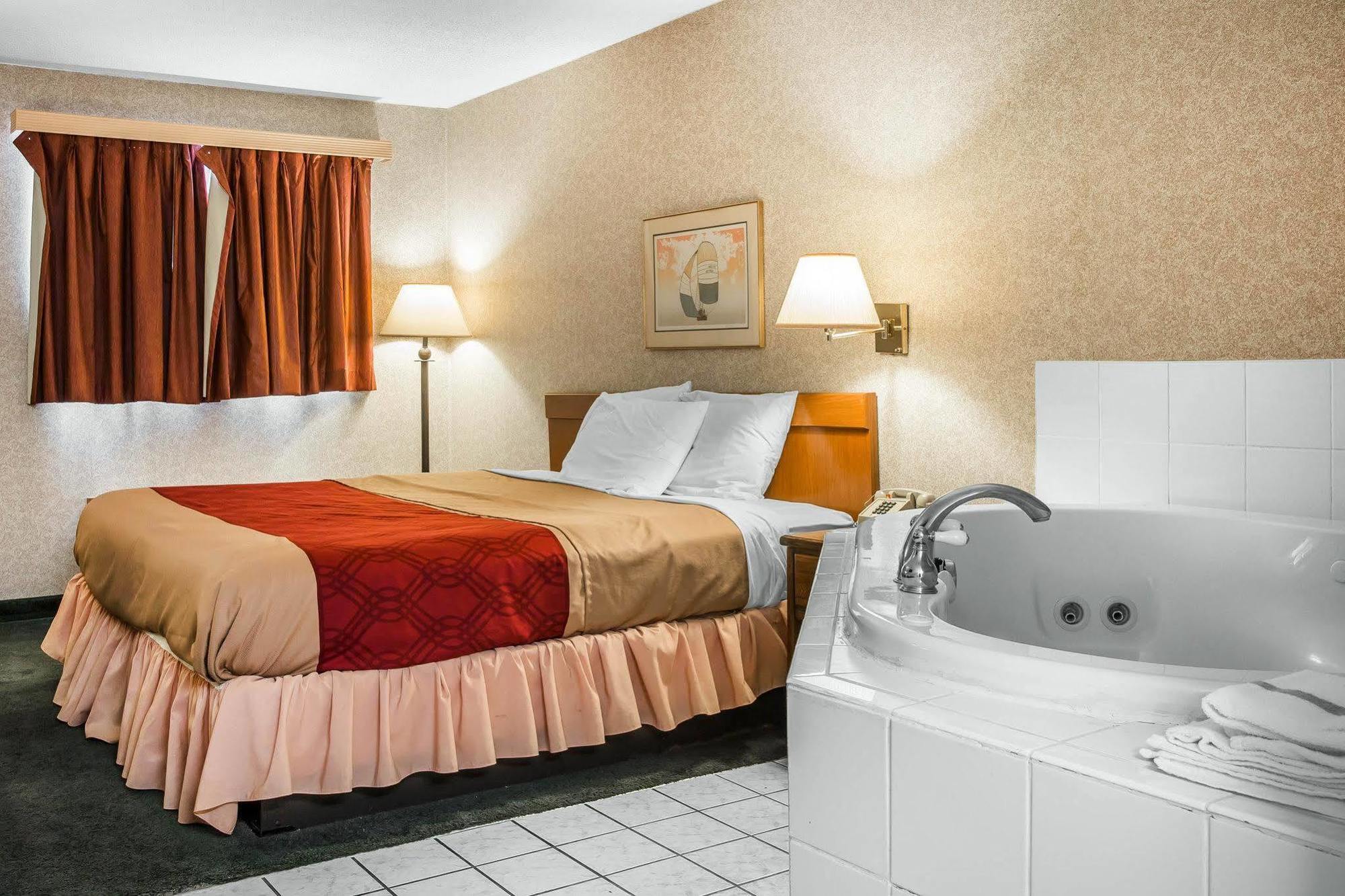 Econo Lodge Holland Exteriér fotografie